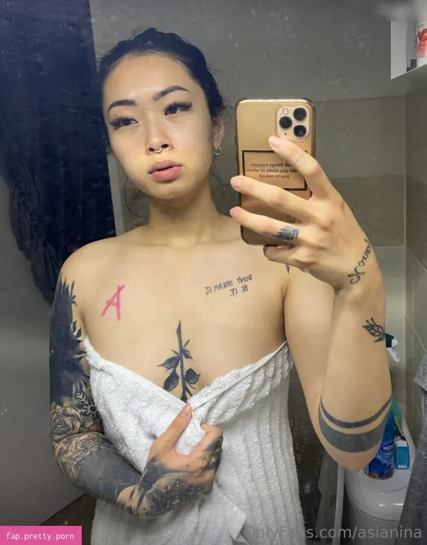 asianiina - Photo #22