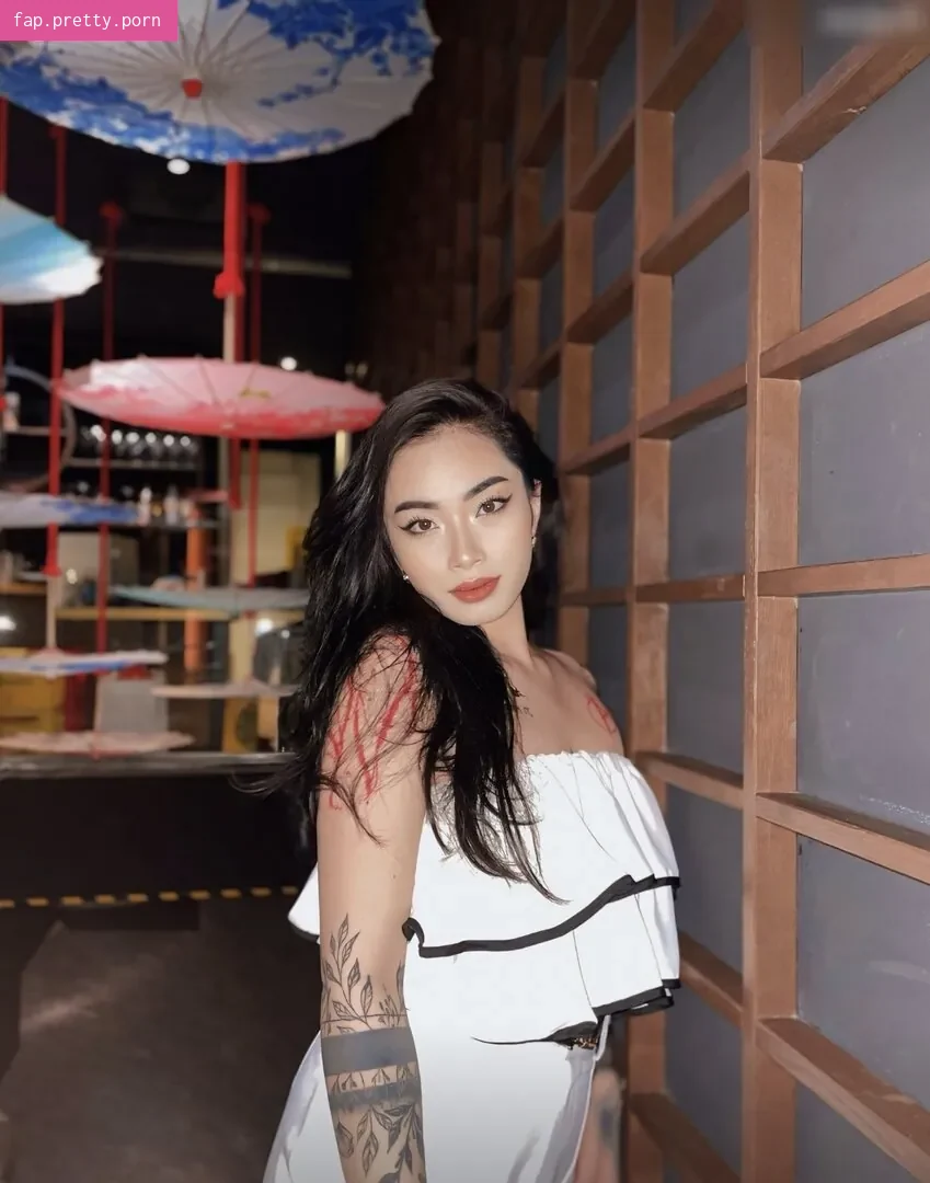 asianiina - Photo #40