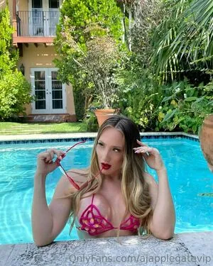 AJ Applegate content
