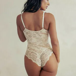 Alicia Arrietta content