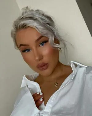 Allanah Arthur content