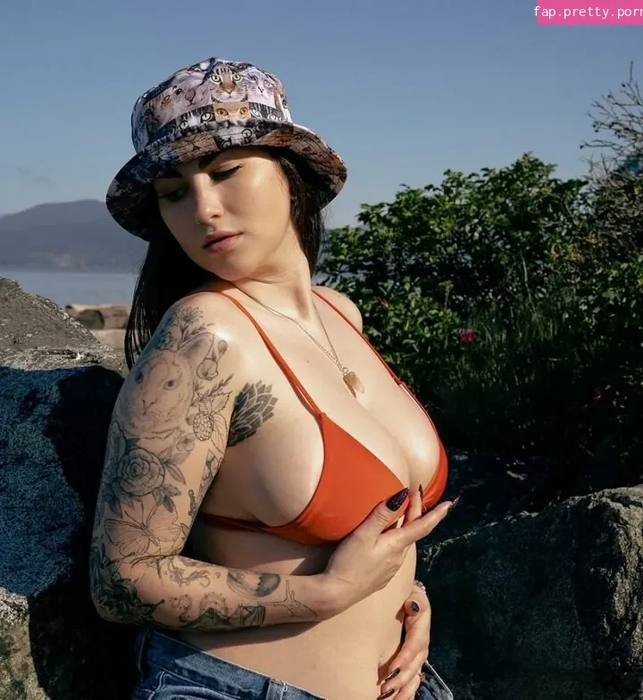 Angela Amethyst - Photo #30