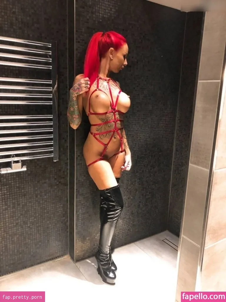 Anni Angel - Photo #11