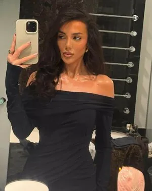 Arianna Ajtar content