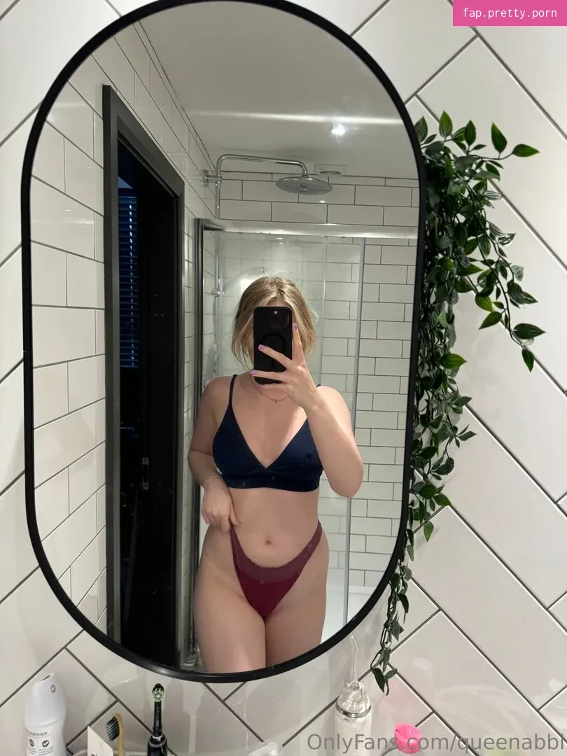 AbbiGilx - Photo #40