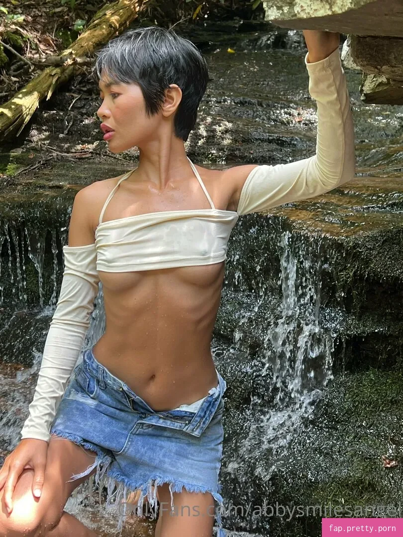 abbysmilesangel - Photo #00