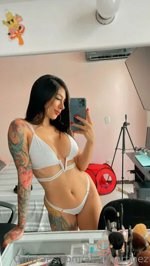 abrilmartinez content