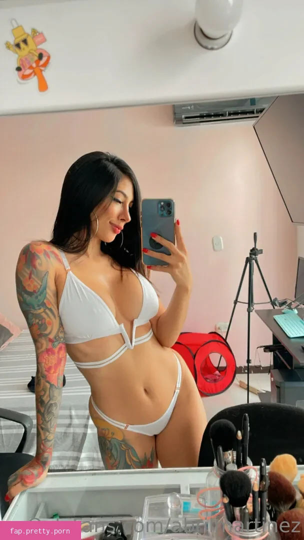 abrilmartinez - Photo #37