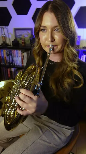 Alana Be Dootin content