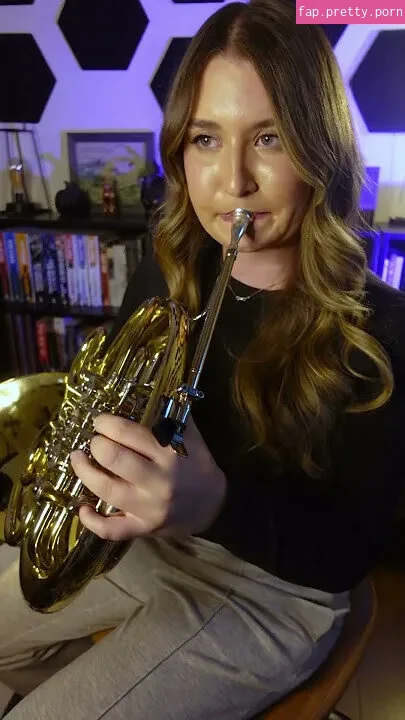 Alana Be Dootin - Photo #03