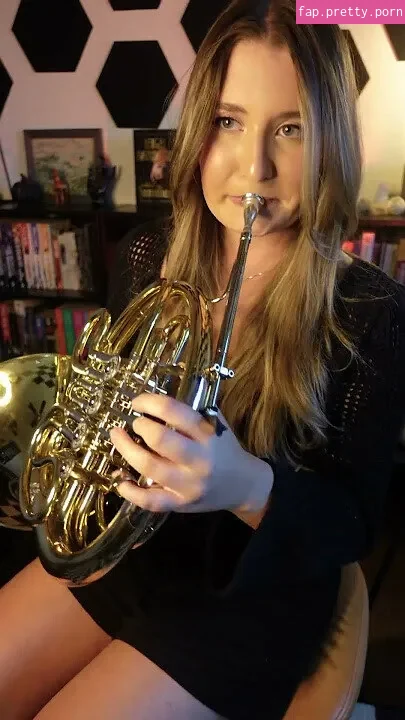 Alana Be Dootin content