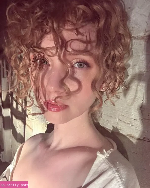 Alexandria Basso - Photo #17