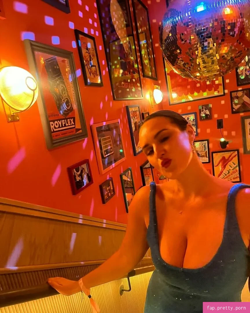 Alexxandra Berggren content