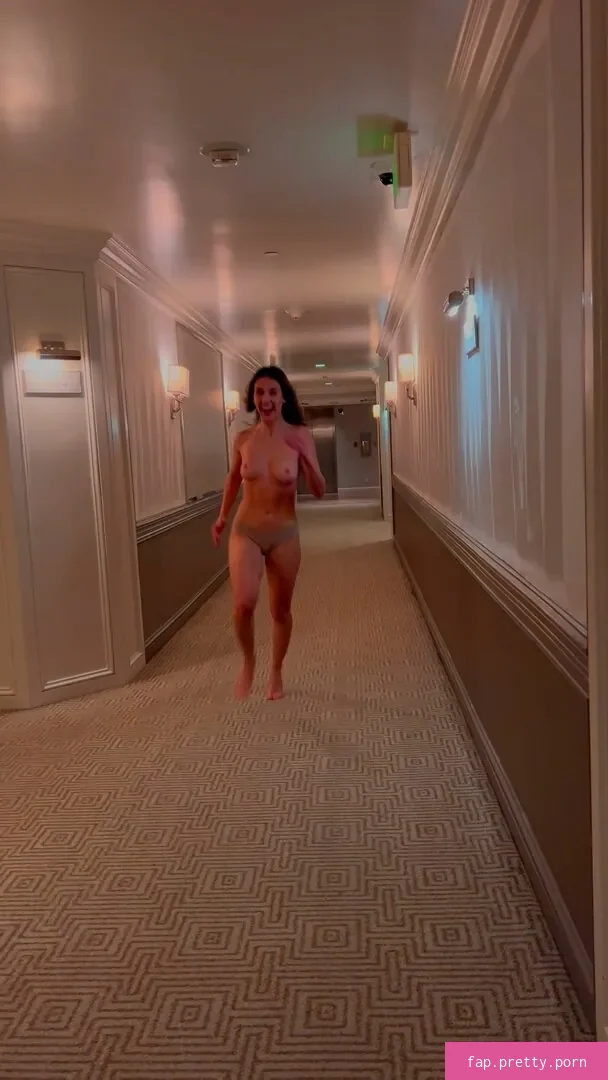 Alison Brie - Photo #67