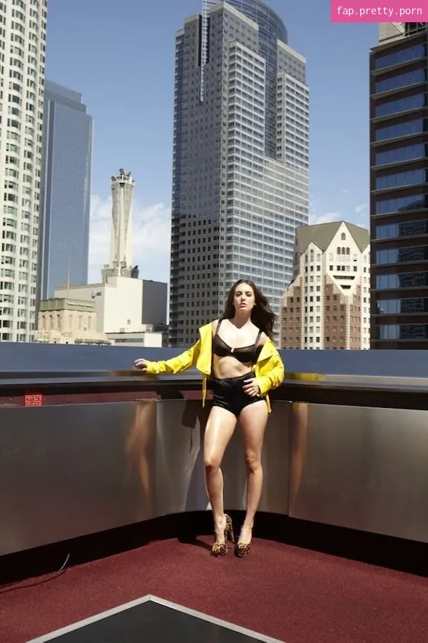 Alison Brie - Photo #89