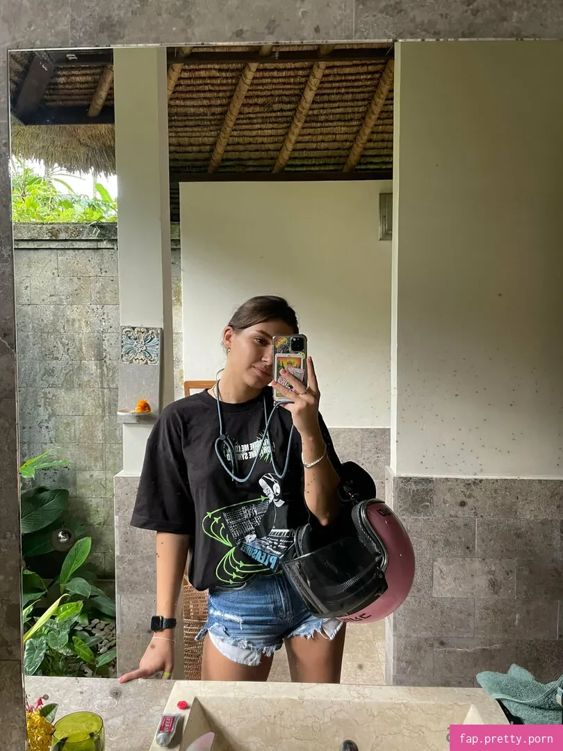 amy.bird - Photo #15