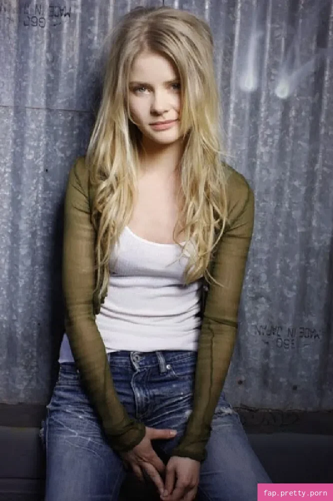 Anita Briem - Photo #48