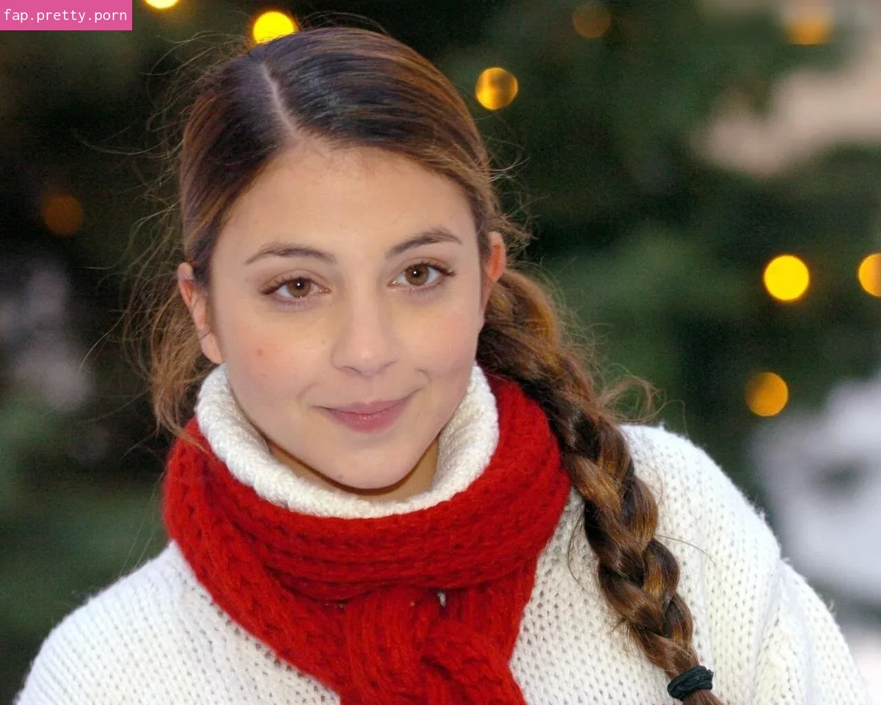 Arzu Bazman - Photo #35