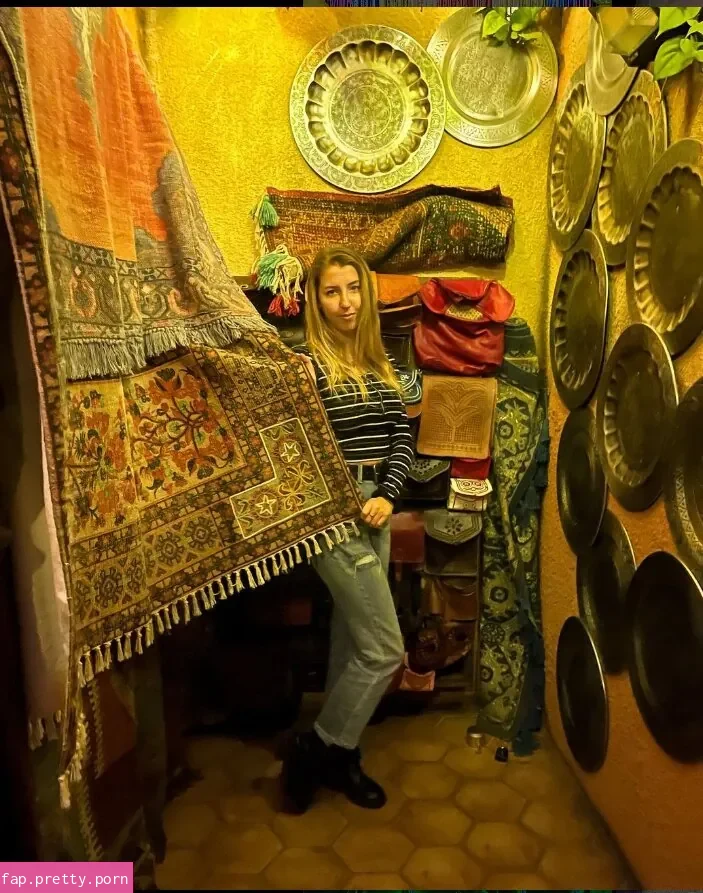 Abigail Cristea - Photo #06