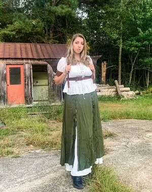 Abigail Cristea content