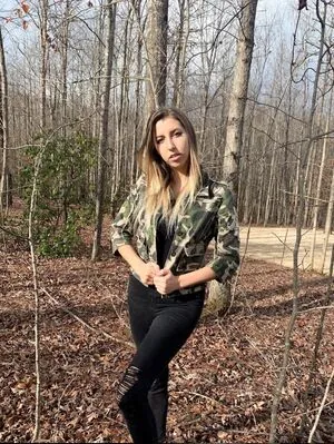 Abigail Cristea content