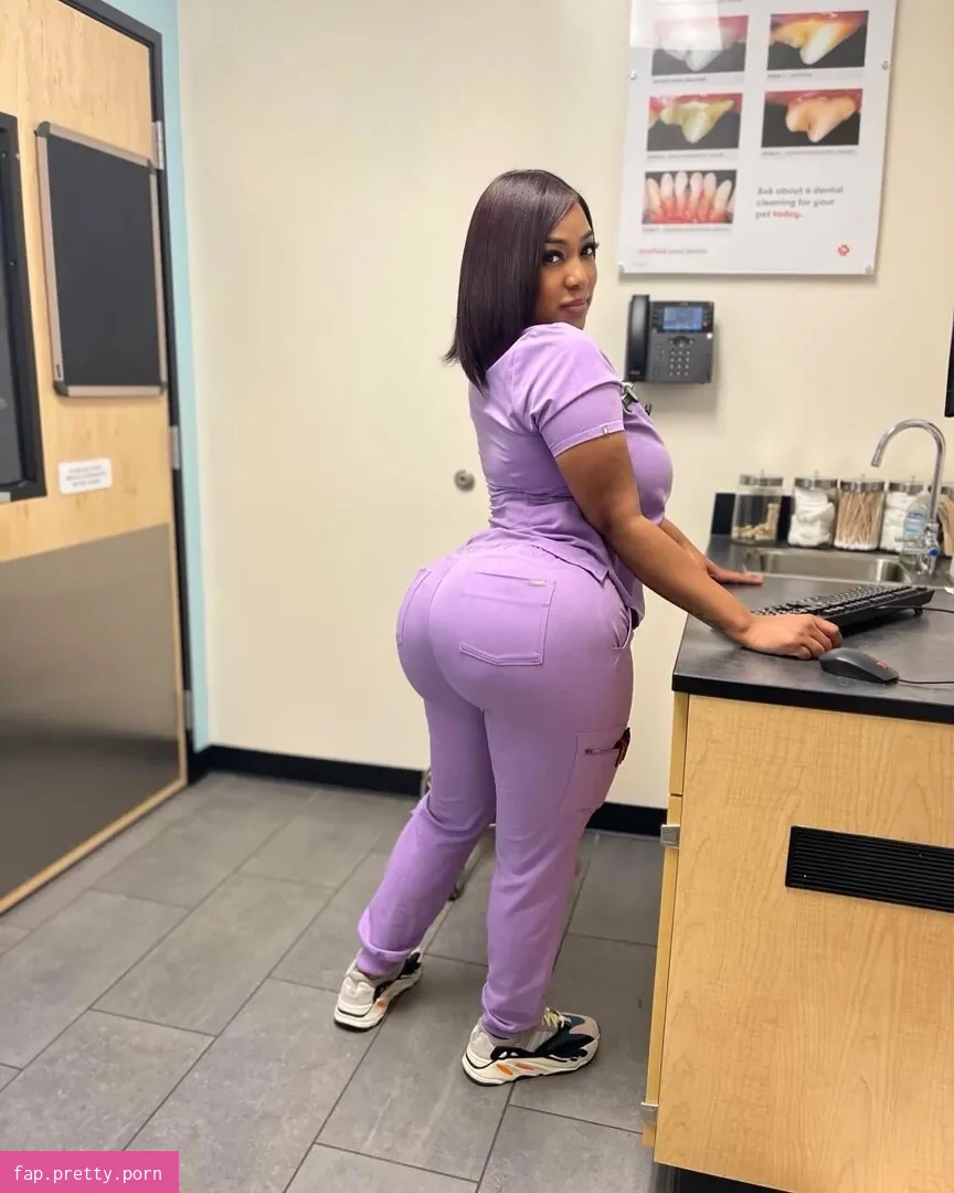 ActingLightskin - Photo #18