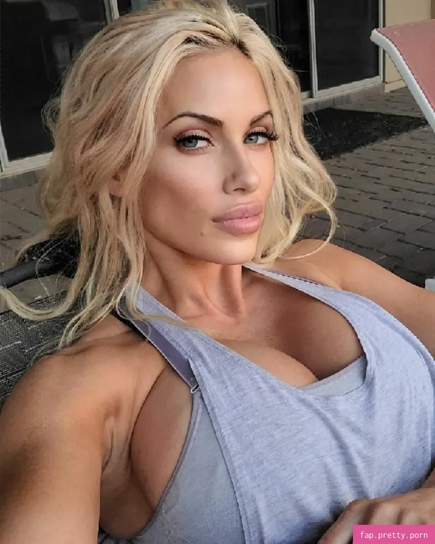 Alexis Chase - Photo #12