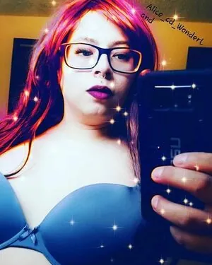 alice_cd_wonderland content