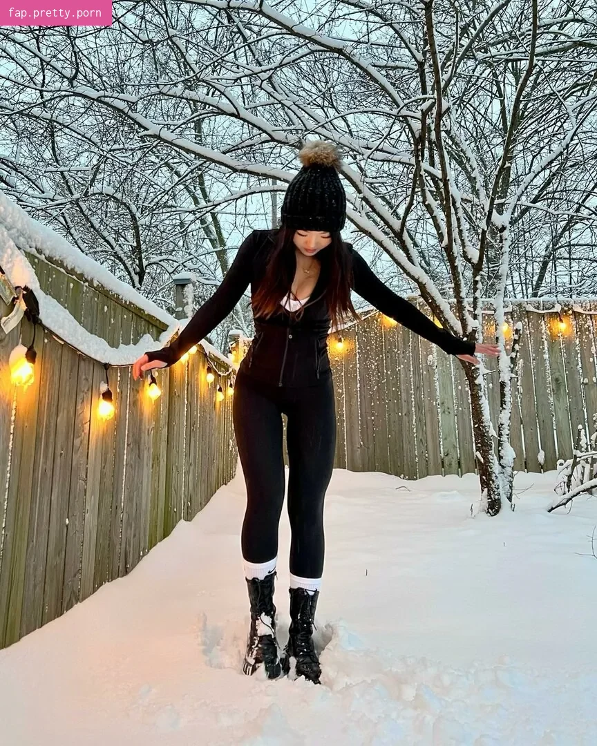 Amanda C Mai - Photo #12