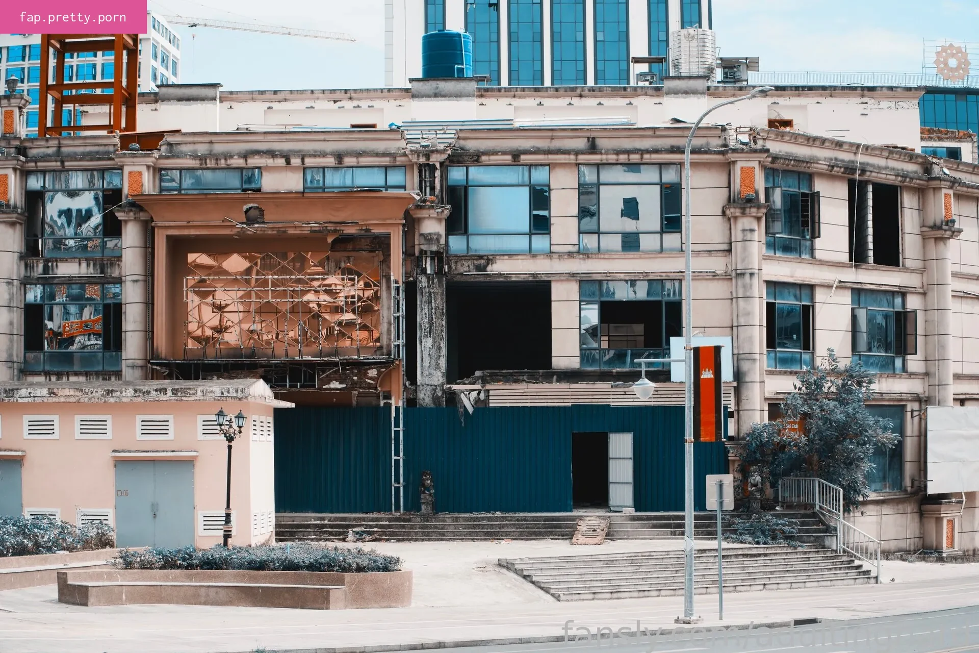 adultinghard content