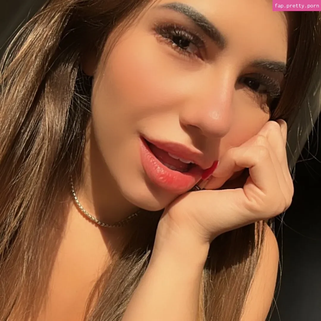 Alexia Dhein content