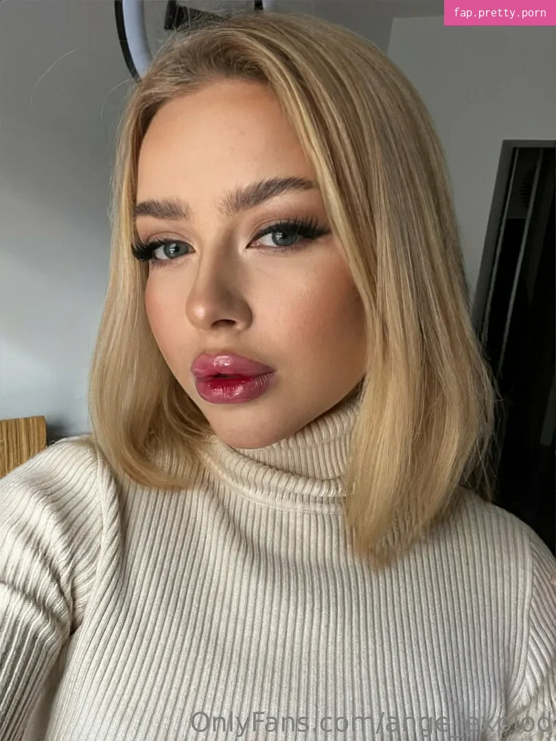 angie_explod - Photo #13