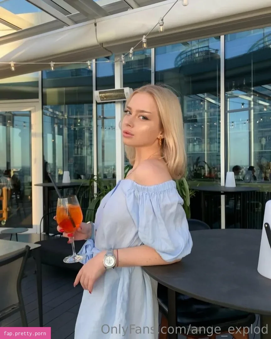 angie_explod - Photo #45