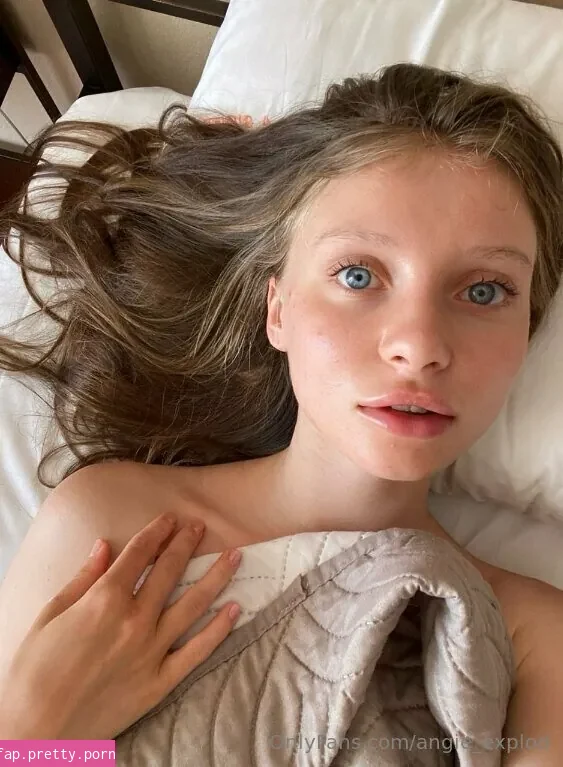 angie_explod - Photo #48