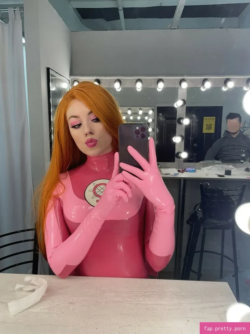 Atom Eve Cosplay content