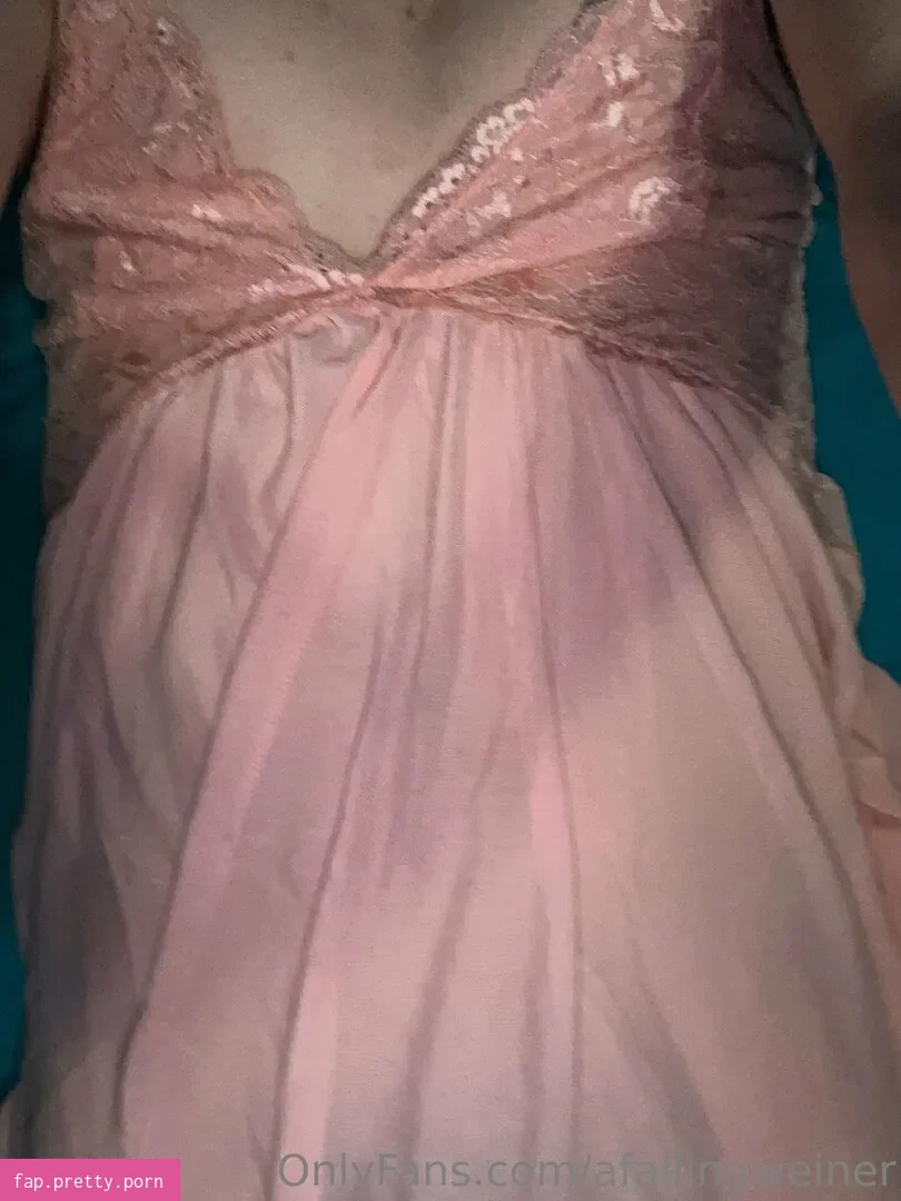 afallingweiner - Photo #31