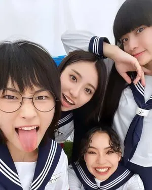 Atarashii Gakko content