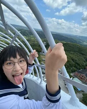 Atarashii Gakko content