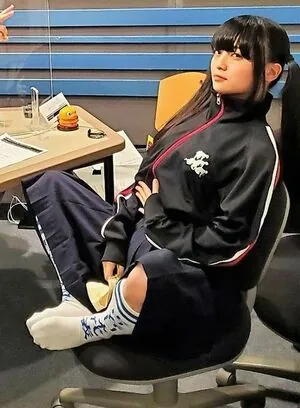 Atarashii Gakko content