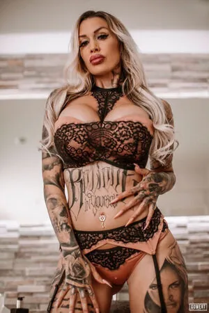 Amanda Hard content