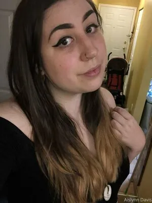 aislynndavis content