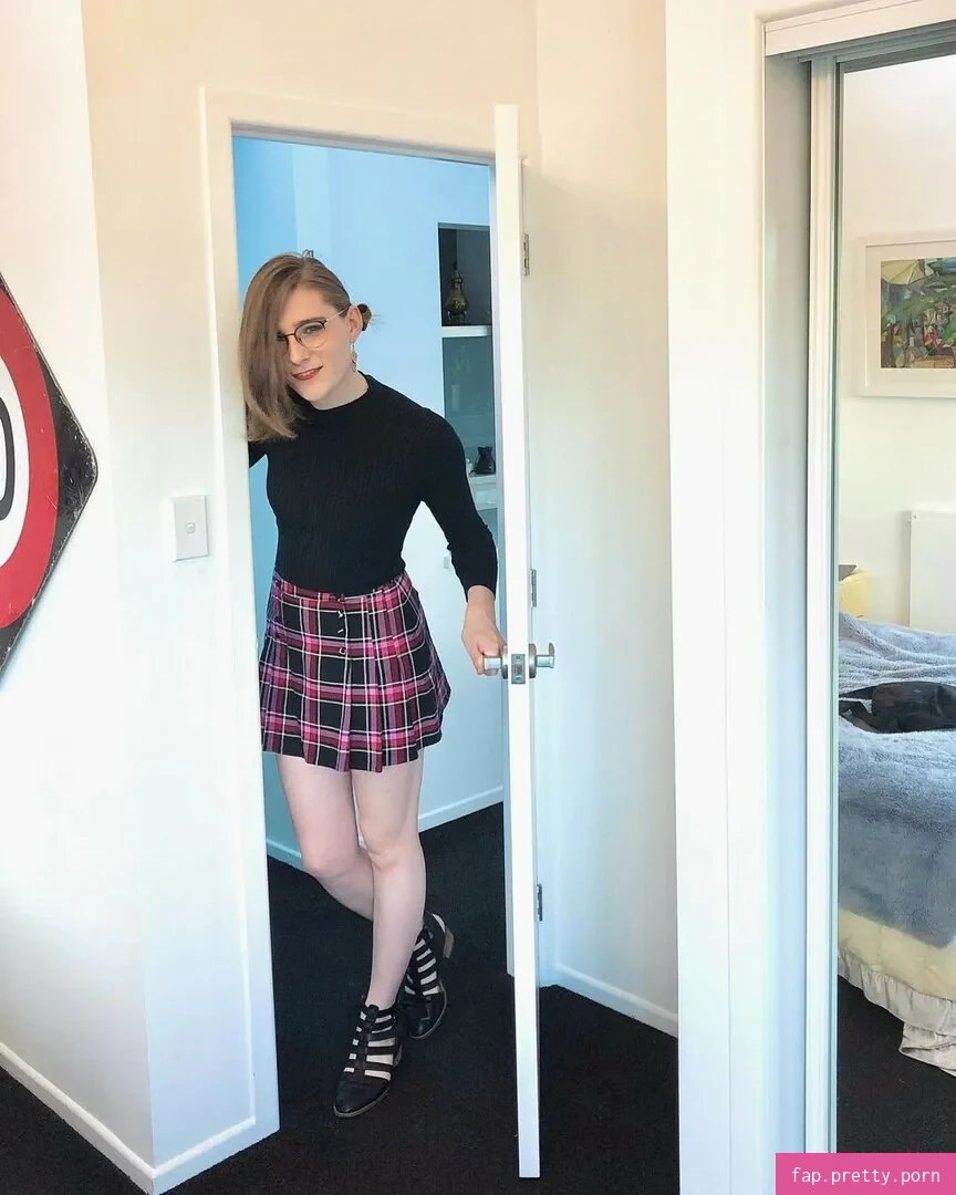 Alice In Wonder1and - Photo #25