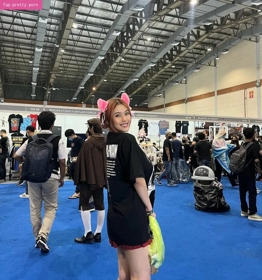 Anastasya Khosasih - Photo #97