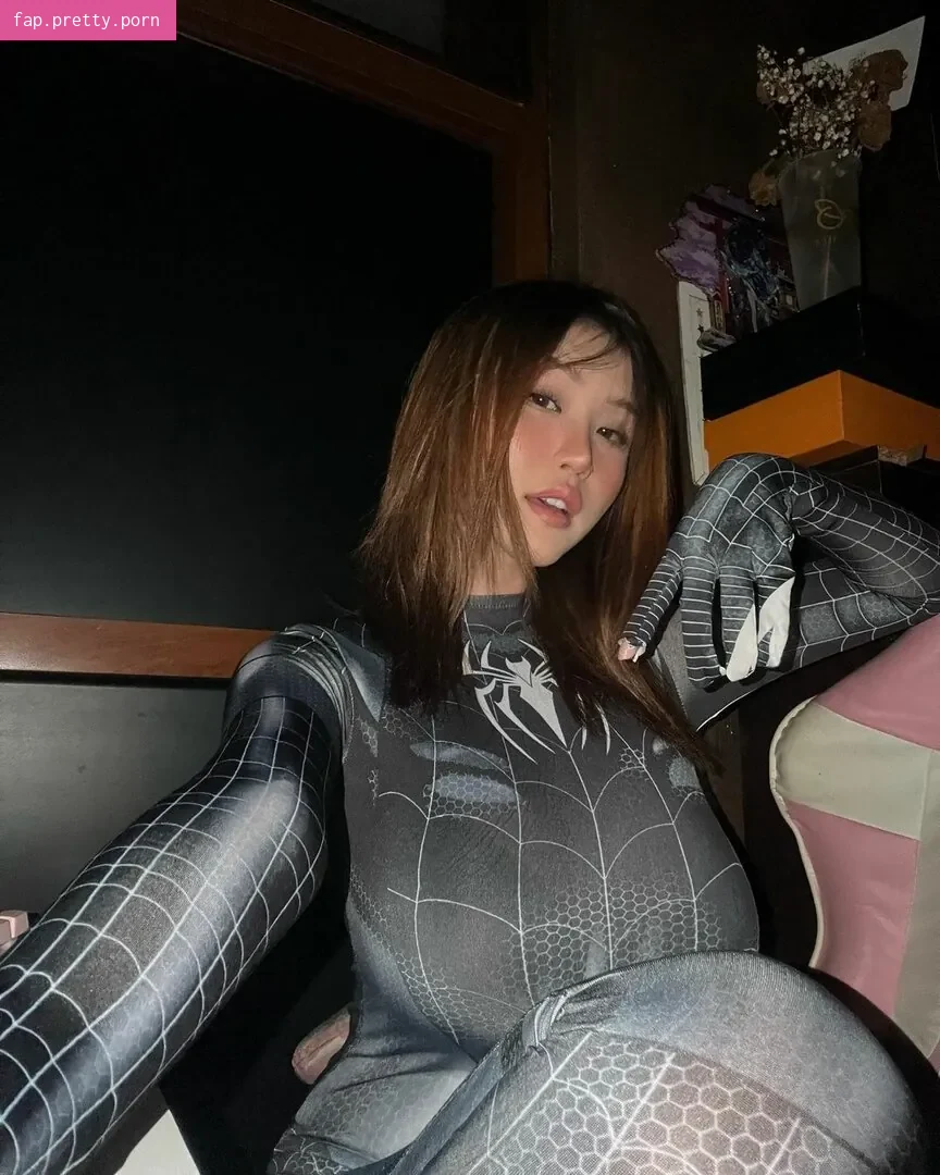 Anastasya Khosasih - Photo #35