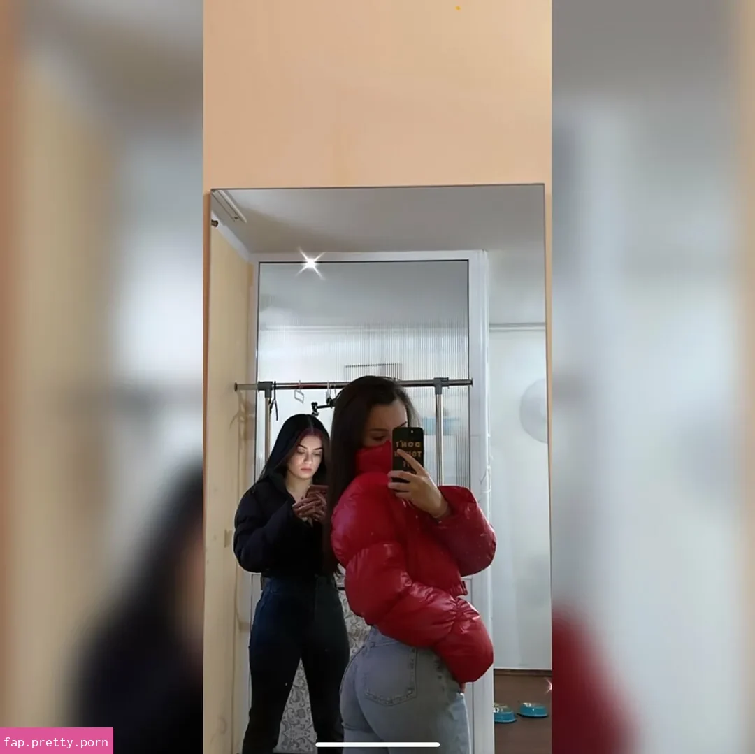 andreea.kg19 - Photo #47