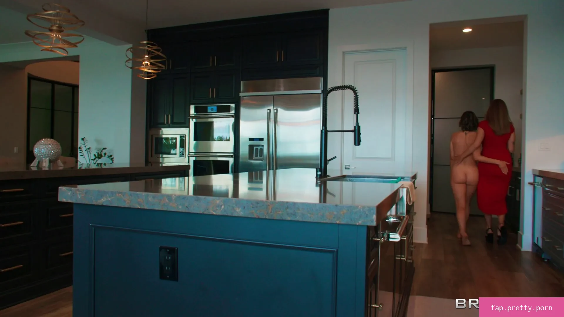 Annie King - Photo #23