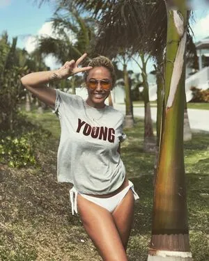 Atomic Kitten content