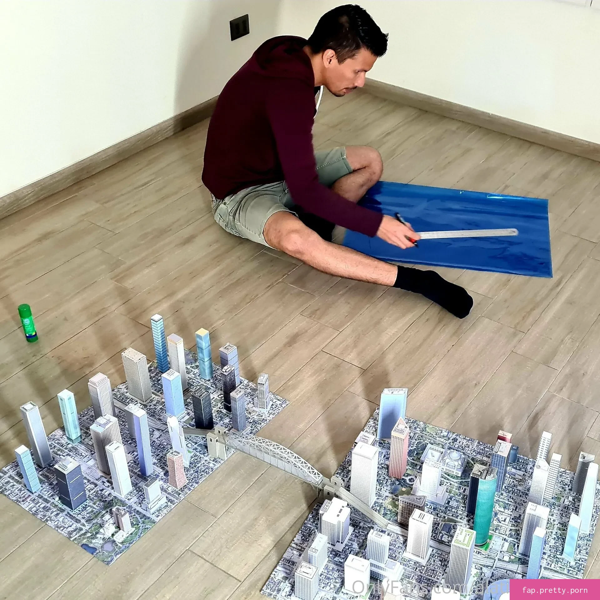 alatingiantclips - Photo #03