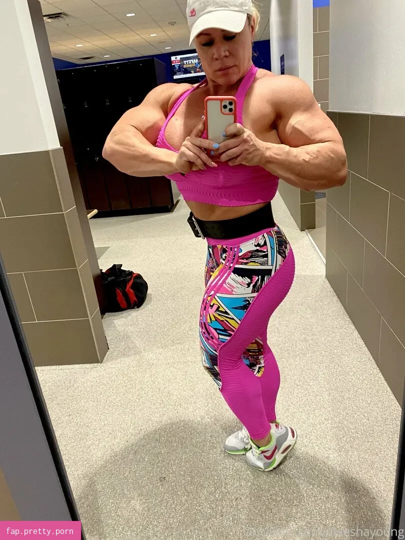 aleeshayoung - Photo #02