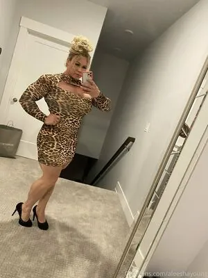 aleeshayoung content